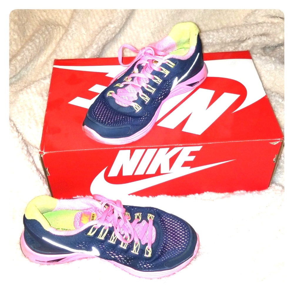 Nike Lundarglide 4 running shoe